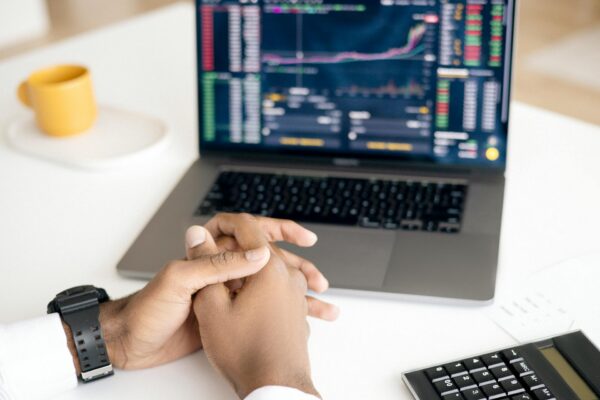 شركة تسويق بالذكاء الاصطناعي شريكك نحو نمو أسرع وقرارات أذكى